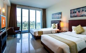 B2 Premier Hotel & Resort